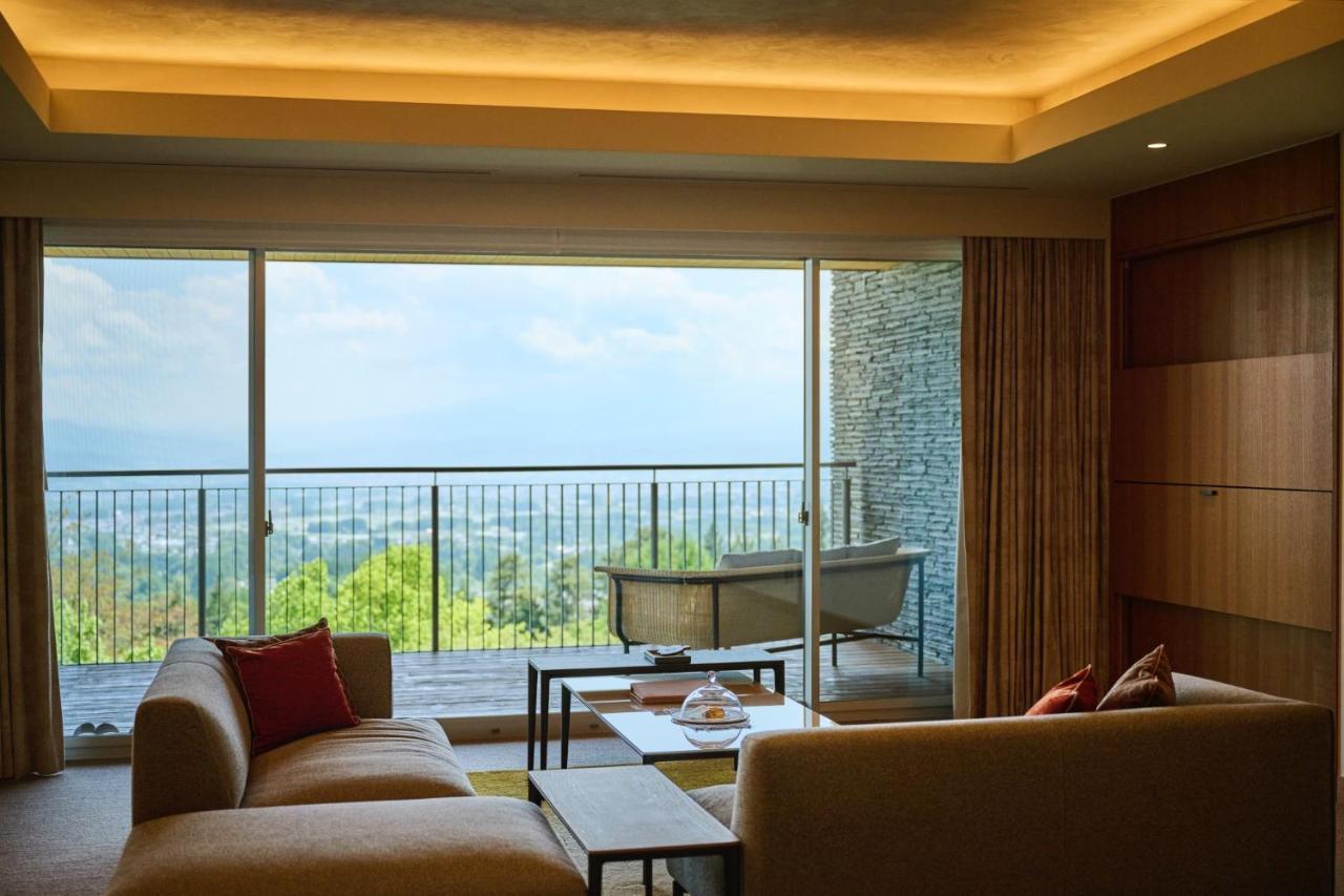 The Hiramatsu Karuizawa Miyota Hotell Exteriör bild